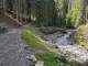 Le sentier suit le torrent (29 mai 2025)