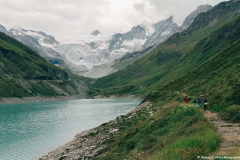 Le chemin longeant le Lac de Moiry est très pittoresque (28 juillet 2018)