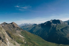 Panorama depuis le Col du Pigne avec les Aiguilles de la Lé, la Pointe d'Arpitetta, le Weisshorn, et le Besso (29 juillet 2018)