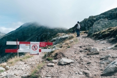 Pour rejoindre le Märjelenseen, il faut passer par le Hohbalm, car le sentier du bas est fermé (26 aout 2018)
