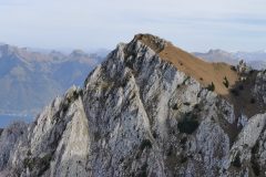 Redescente par la variante menant à la côte d'altitude 2044 m sur la carte (29 octobre 2022)