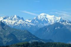 Vue depuis le sommet sur le Mont-Blanc (14 juillet 2024)