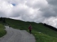 De nouveau sur la piste avec au fond à droite, le Mont Clocher (31 mai 2020)