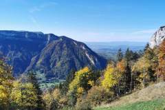 Arrivée au Col de l'Enclave avec vue sur le Parmelan (16 octobre 2022)