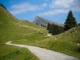 Retour au parking avec la Pointe de Chalune au fond