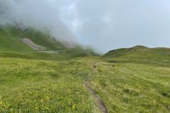 Lac du Champ Tardif sur la gauche (30 juillet 2023)