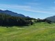 Vue sur le chemin à suivre à droite après le mémorial (26 juin 2021)