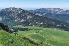 Plateau des Glières avec Notre Dame Des Neiges (26 juin 2021)