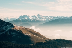 Vue sur les sommets des Aravis, dont notamment la Pointe Percée (3 novembre 2018)