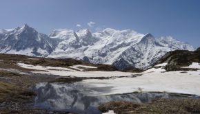 Vue sur le Mont Blanc depuis le chemin menant à l'Aiguillette des Houches