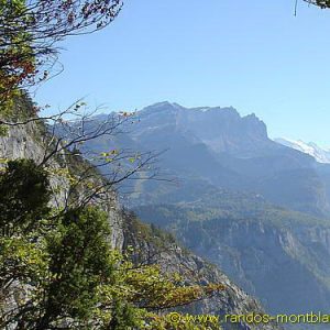 Aiguille de Varan depuis la Montagne de Chevran