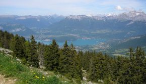 Vue sur Annecy et son lac depuis le Semnoz (5 juin 2014)