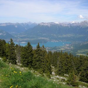 Vue sur Annecy et son lac depuis le Semnoz (5 juin 2014)