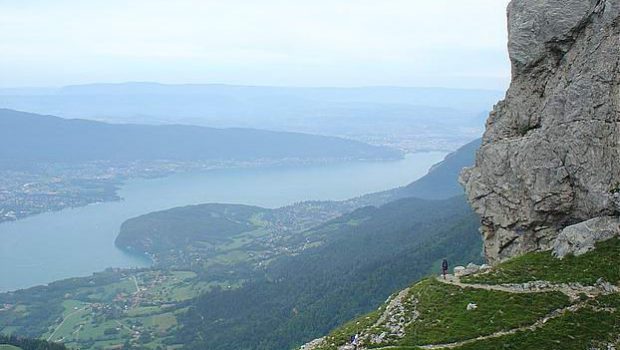 Lac depuis le sentier de la Tournette